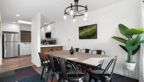 4 beds Private Unit Near BeachWalk, Golf, Trail - Foto 2