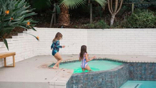 5BR Oasis with Pool, Arcade, Sauna - Photo 3