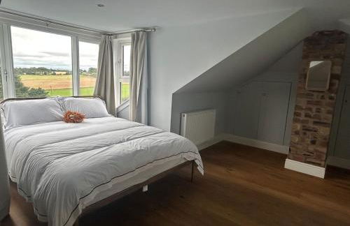 Luxury 4-Bedroom 2 Bathroom Private Vila - Foto 11