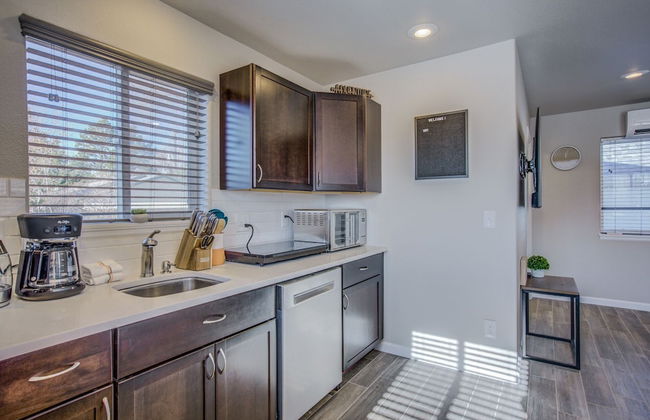 1 Bedroom East DT - Photo 11