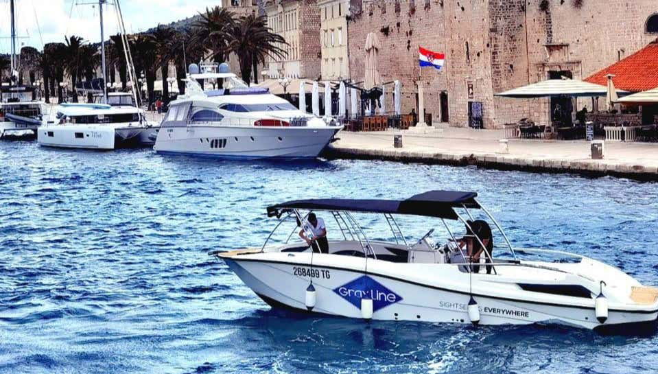 Excursão de barco à Lagoa Azul e Trogir