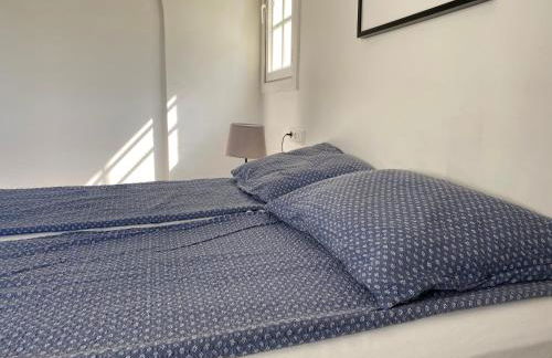 Villa with a big garden and heated pool - Photo 35