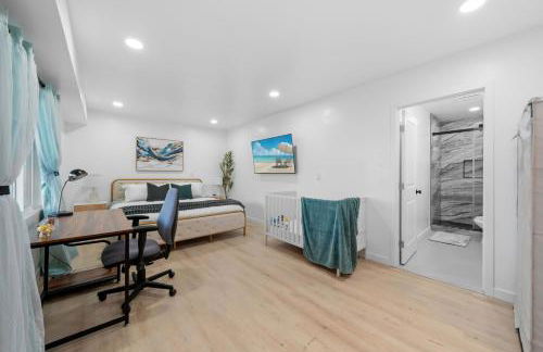 Entire Private Home with 2 Bedrooms 1 Bathroom, Grand View, King Bed, Spacious, Parking, Available Now - Foto 21