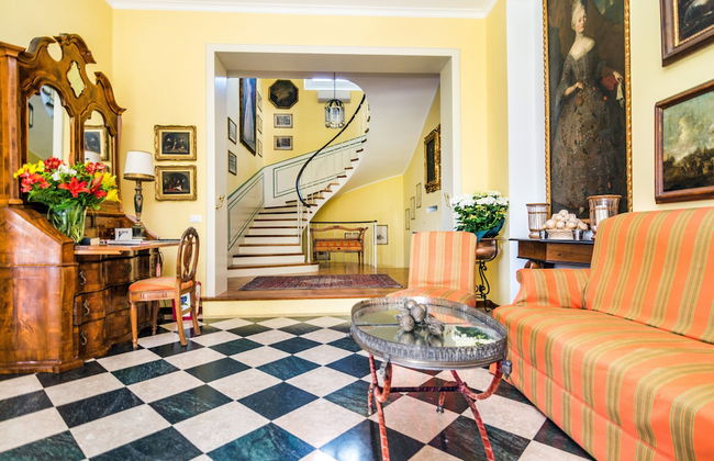 Stunning 6-bed Private Villa With Pool Near Venice - Foto 27