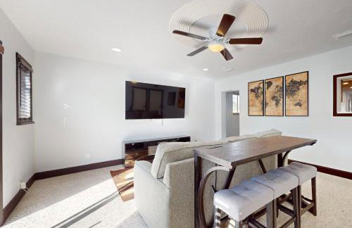 Riviera Beach Gem - Foto 16