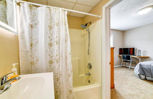 Less Than 2 Mi to SUNY Cortland Unit with Private Parking - Photo 13