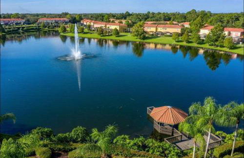 Stylish 3 bd townhouse near Disney with private pool. - Photo 56