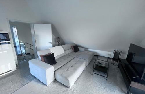 Wohnung mit großer Terasse - Foto 12