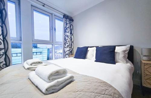 Edinburgh Central 2-bedroom Apartment with Free Parking and Stunning Views - Photo 9