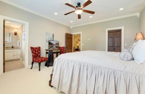 Shoreline Serenity-Direct Lake Access - Foto 29