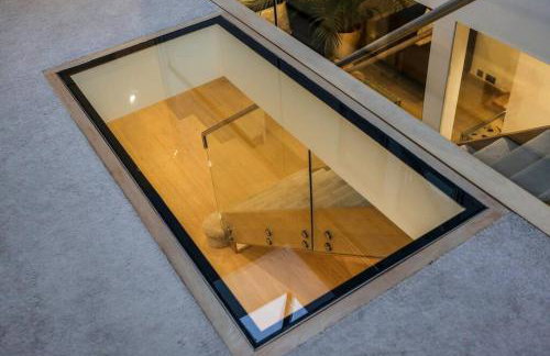 Hot Tub/Football Court/Sleeps 12/Luxury Villa - Photo 14