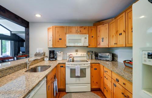 Winhall Home with Sauna Less Than 1 Mi to Stratton Mountain! - Foto 9