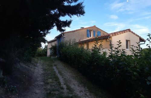 Studio dans un cadre champêtre - Photo 3