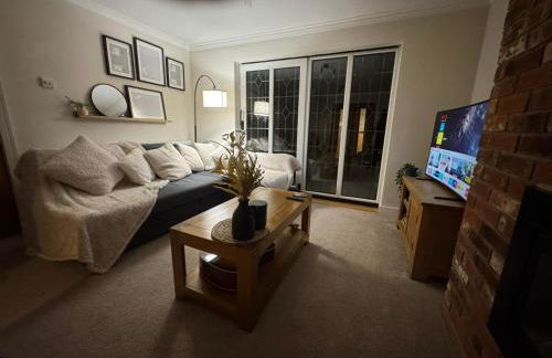 Modern 3-Bed Home Near Birmingham City Centre - Foto 7