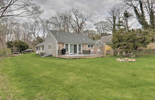 Walk to Beach! Cape Cod Cottage with Fire Pit - Photo 24