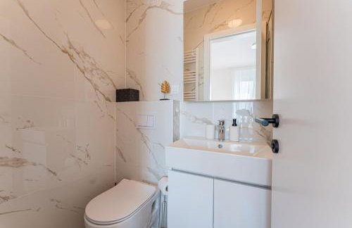 Flex SelfCheckIns 143 - Novaki -Terrace - 4 Bedrooms - Parking - Foto 27