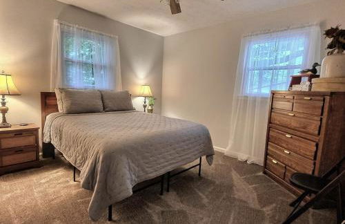 Updated cottage, Screened Patio, Near Lake Barkley - Foto 11