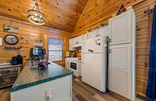 Serenity, A Rustic Log Cabin Retreat - Foto 11