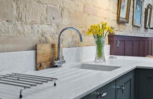 Copper Beech Cottage - Photo 5