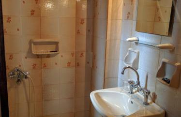 Katerina Apartments - Photo 6