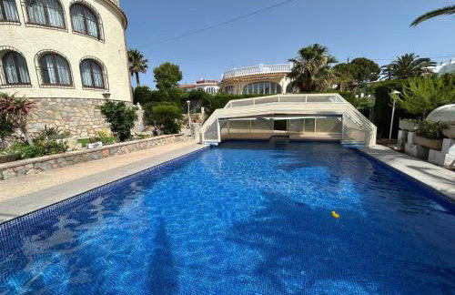Chalet Los Almendros con piscina privada - Photo 2