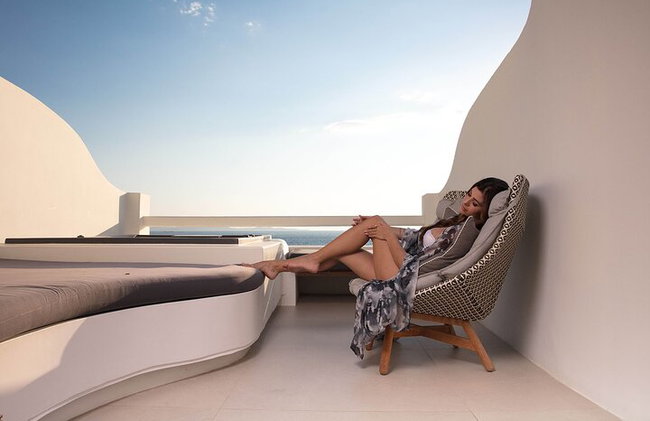 High End Photo Shoot in Mykonos Greece - Photo 17