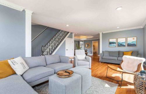 Spacious Retreat with guest house, game room, parking in N Tacoma - Foto 57