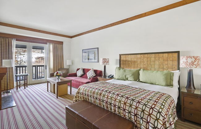 1228/1230 Double Studio @ The Lodge at Spruce Peak - Photo 4