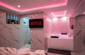 Beautiful Skyline Suite 30 minutes from Paris! - Foto 11