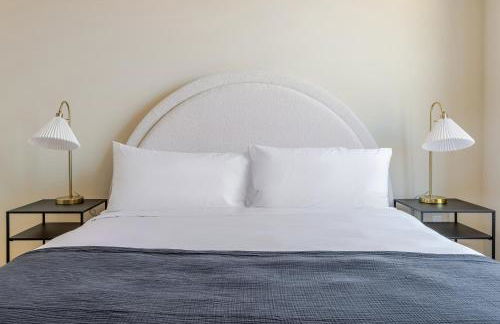 Blueground Contra Costa Centre pool nr Mt Diablo SFO-1901 - Foto 19