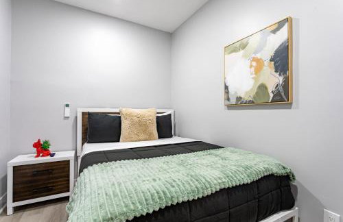 Modern Escape 3BR Apt with Parking - Foto 15