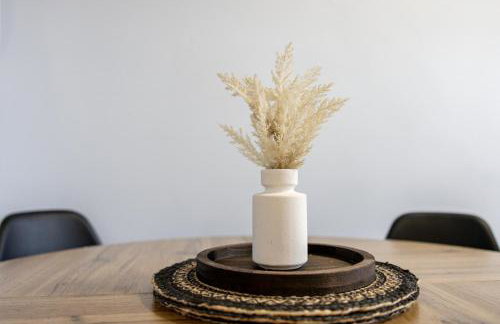 Three BR near Metlife with Laundry & Parking - Foto 20