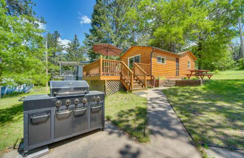 Lakefront Cabin with Dock, Fire Pits in Danbury! - Foto 31