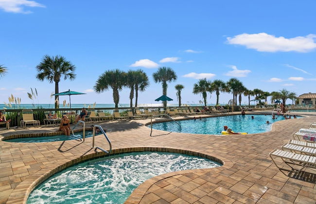 Stunning 16th Floor Condo with Fitness Center, Hot Tubs, Pools, and Beach Access - Unit 1606 by RedAwning - Foto 13