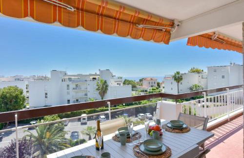 Luxury 1-Br apartment sea view parking - Foto 6