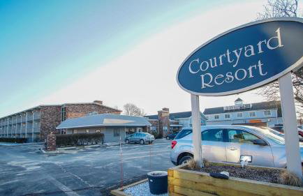 Courtyard Resort - Foto 1