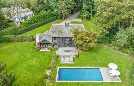 Bridgehaven Estate by Rove Travel - Luxe Home with Pool - Photo 36