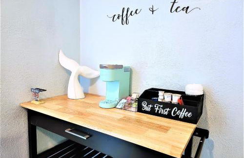 Furnished Home for Traveling Nurses, Corporate Stay Mid-Term Galveston-only 10Min to UTMB-7 Min to Cruise Port-1 Block to Beach Pleasure Pier- Large 3Bed-2Bath-7 Beds-CasaAzul 2605B - Foto 29