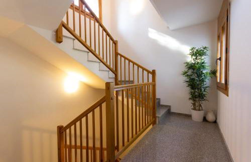 INNOUTHOME Gran casa y piscina torrente - Foto 34