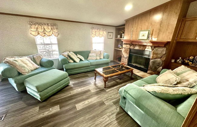 Secluded Lodge Farm Views 50 Acres Wifi - Foto 41