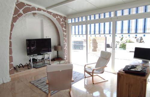 Villa con piscina a un paso de la playa - Photo 42