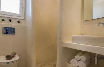 La Mer Seaside Apartments - Photo 25