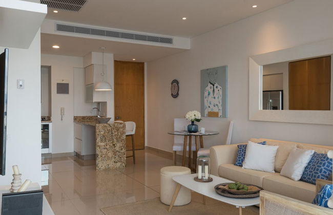 Classy 1 Bedroom Pool & Gym near Downtown - Foto 12