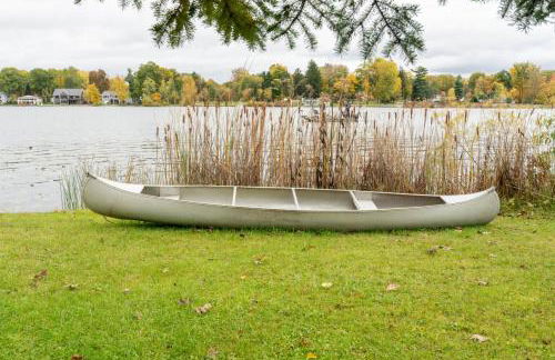 Campau Lake Sunshine cottage - Foto 33