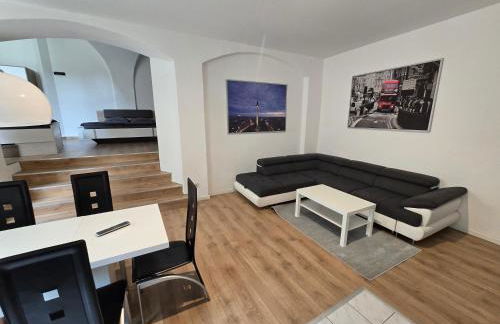 FERIENWOHNUNG 77m2 APARTMENT 2 RAUM WOHNUNG im ZITTAUER STADTZENTRUM INNENSTADT INNENRING TOP LAGE MARKT UND RATHAUS NÄHE - Foto 7