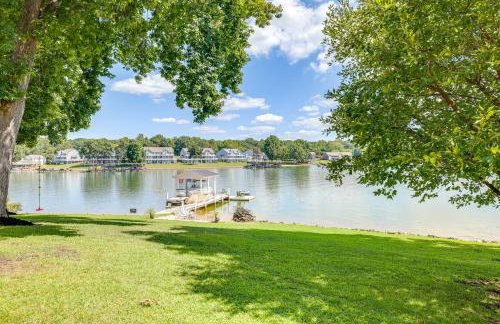 Smith Mountain Lake Retreat with Private Beach! - Foto 19