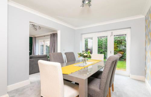 9 College Court Spacious, Modern 4-Bed Townhouse in York - Pass the Keys - Foto 10