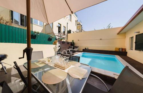 Chiado Gem Private Pool & Patio Retreat - Photo 1