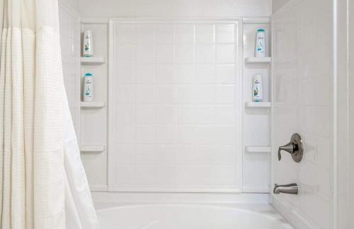 Sleek Marina Den, Central, Gym, Pool, King Bed - Foto 10