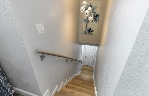 Endless Sunset- Near Beach Surf and Pet Friendly - Photo 36